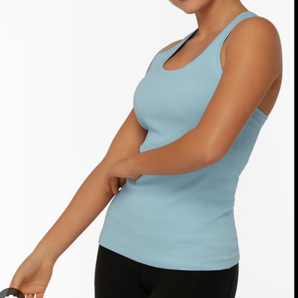 NWOT Lorna Jane seamless tank top